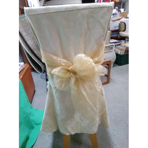 761 - 59 x Wedding Chair Cover, Cream wit Gold Ties