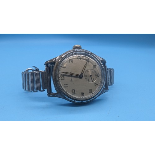 510 - A Helvetia Vintage Automatic Wristwatch - Running