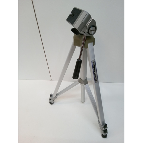 672 - A Velbon Camera Tripod