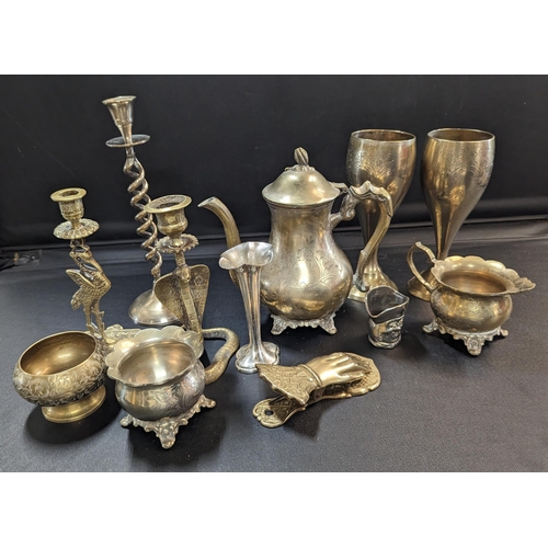 915B - An Assortment of Brass and Metalware.