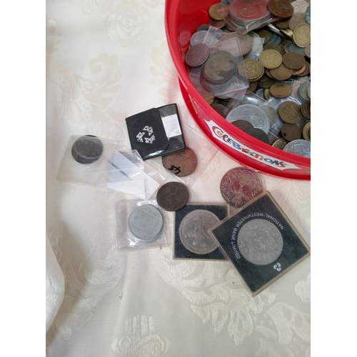 885 - An Assortment Of Coins and Crowns