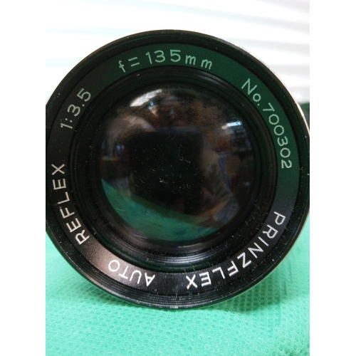 689 - Prinz Flex 135mm S/R Lens, Cobra Telezoom 75-200 Lens, Centon Automatic no 460373.