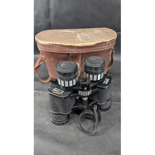 693 - A Pair of 8X - 17 x 40 Everlite Binoculars