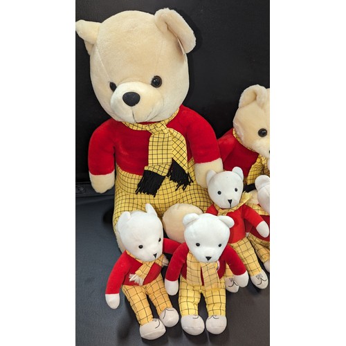 872 - A Quantity of Rupert The Bear - Plush Pals Cuddly Collectable Toys