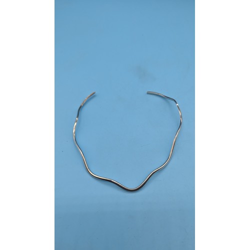 808 - A .925 Silver Torq Necklace.