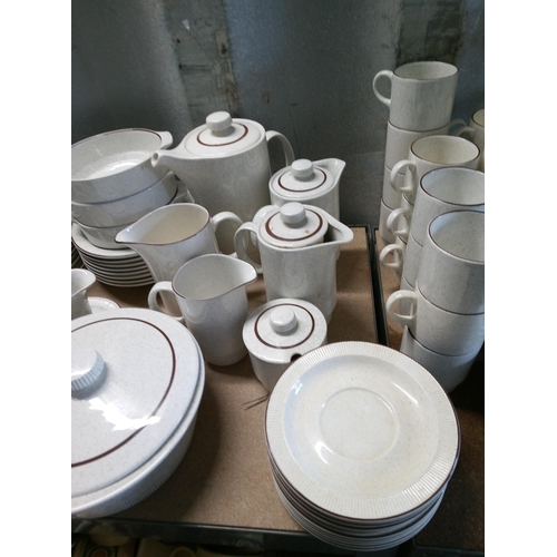 226 - Quantity of Assorted Poole Pottery including :- 11 Dinner Plates, 4 Small Dinner Plates, 7 Side Plat... 