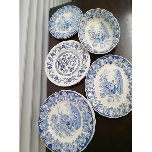 246 - Mixed Blue and White Part Dinner Service including 8 Dinner Plates, 2 Side Plates, 1 Oval Platter an... 