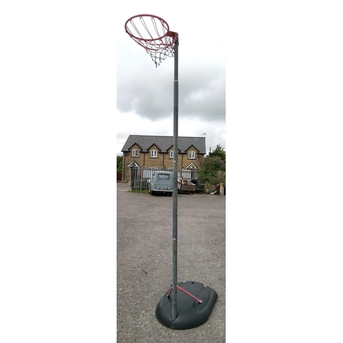 337B - Metal Netball Pole.