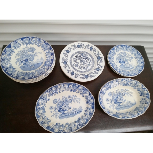 256 - Mixed Blue and White Part Dinner Service including 8 Dinner Plates, 2 Side Plates, 1 Oval Platter an... 