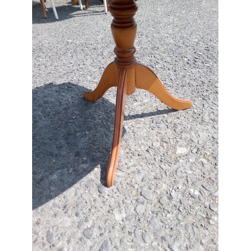 795 - Occasional Lamp Table.