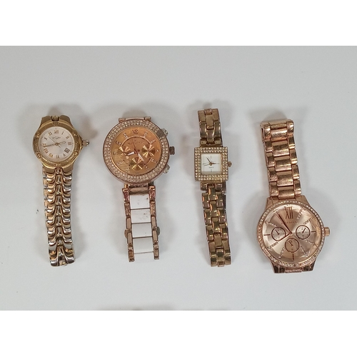 715 - 8 x ladies Watches (Golden Colours).