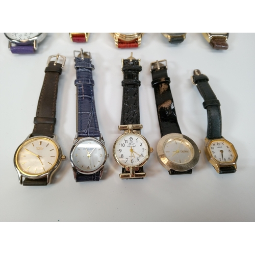 725 - 15 x Ladies Watches.