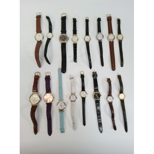 723 - 16 x Watches.