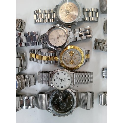 701 - 15 x Watches.