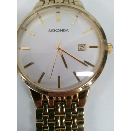 558 - Sekonda Gents Dress Watch with Date.