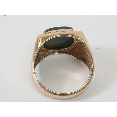 508 - Gents Cygnet Ring with Blood Stone, 9ct Gold, 6.1gm Total Weight. Size P/Q.