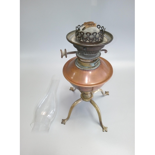 600 - Brass and Copper Oil Lamp.