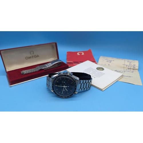 554 - A 1966 Omega Speedmaster Professional Moonwatch with original Guarantee and Purchase Receipt. Engrav... 