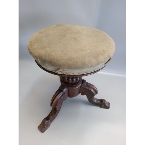 393 - Antique Tripod Adjutable Height Stool.