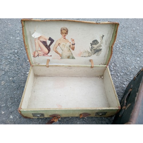 1252 - Vintage Canvas Trunk and Suitcase.