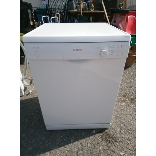 179 - A Bosch Serie 2 Dishwasher.