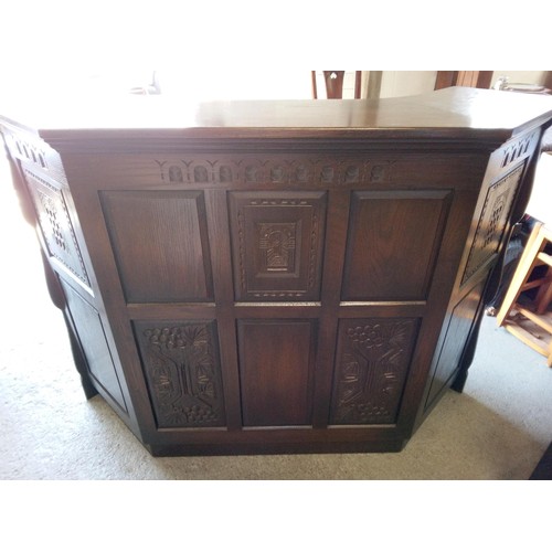 802 - Small Ercol Dresser with cracked glass pane. in two parts