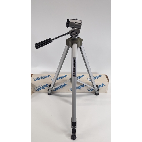 225A - A Velbon LEB-3C Camera Tripod.