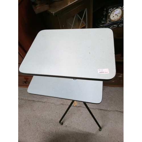 620 - Vintage Adjustable 2 Tier Table by Elegand Products  in Canvas Bag.