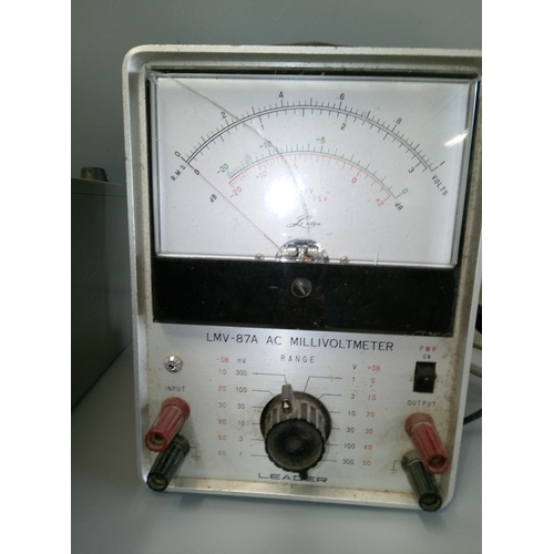 126A - Leader LBO-524 Oscilloscope Meteor 1500 Frequency Counter and Leader LMV-87A Millivoltmeter.