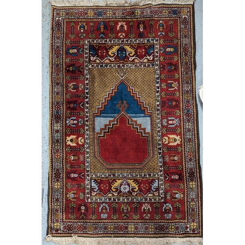 281B - A Kilim, Karian Wool Rug. 

166 x 205 cm