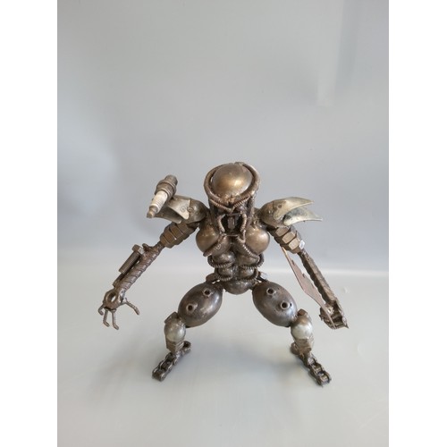 445 - Collectable Predator Figure.