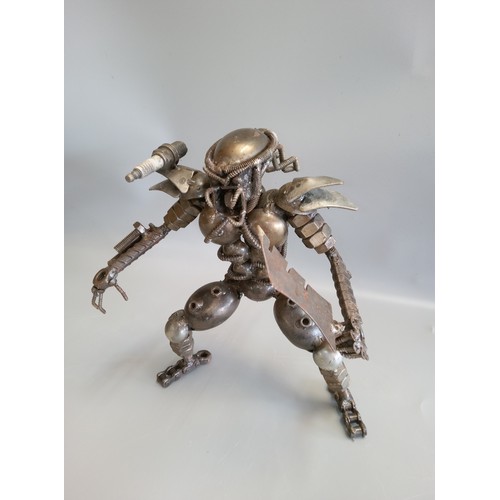 445 - Collectable Predator Figure.