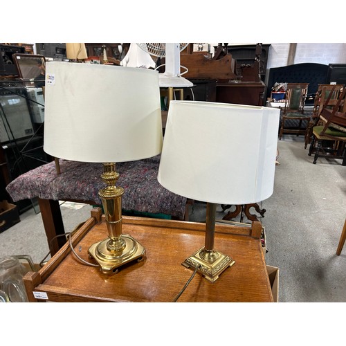 594 - 2 Brass lamps.