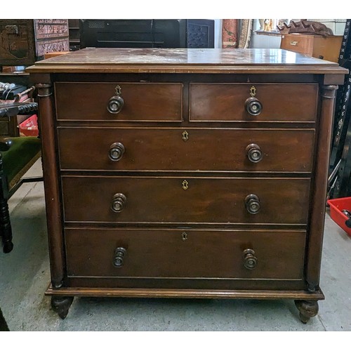 363 - A Regency Mahogany Chest of Drawers. 

116 x 116 x 57cm.