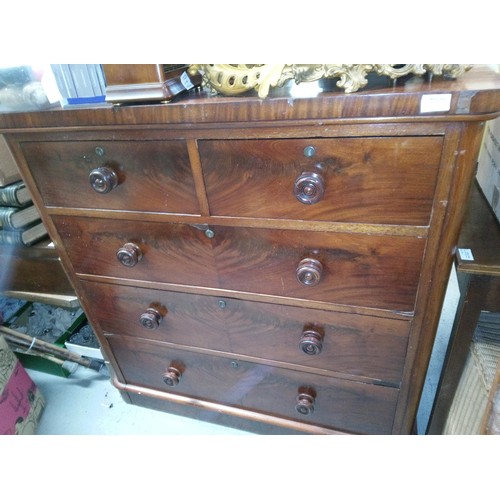 367 - 2 Drawers over 3 drawers Inlaid Chest Of Drawer. Slight damage to inlay in places as pictured.