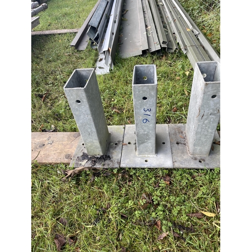 316 - 3 x Galvanised baseplates 75mm x 150mm internal size for timber posts