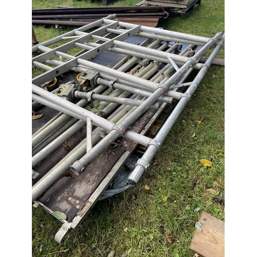 328 - Selection of Scaffolding Aluminium Tower Parts 

** Please note this is a trade sale, therefore FULL... 