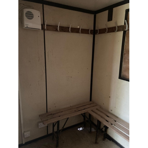 149 - 20ft Green welfare container- Hook loading

** Please note this is a trade sale, therefore FULL Vat ... 