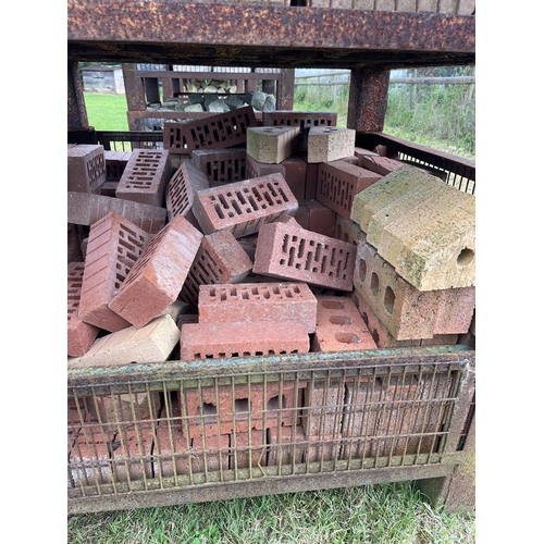 423 - 220mm x 100mm x 65mm Engineering bricks (Crates not included)