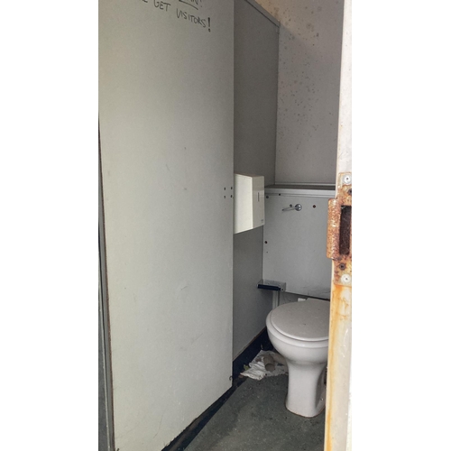 150 - Portaloo unit - requires some refurbishment

** Please note this is a trade sale, therefore FULL Vat... 