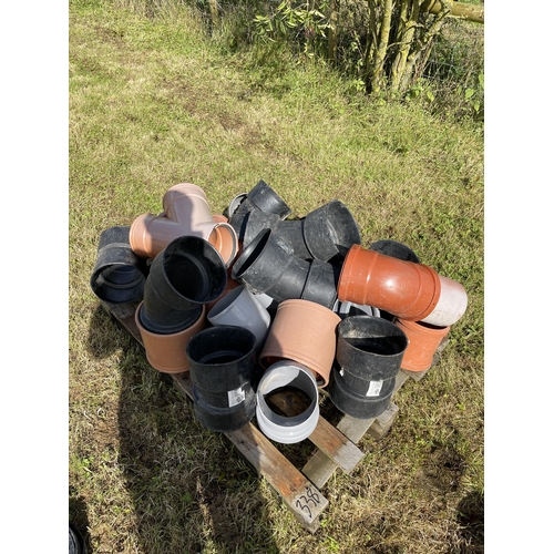 338 - 150mm Twinwall/ Underground fittings various 

** Please note this is a trade sale, therefore FULL V... 