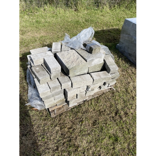 492 - Concrete Sheerstone bricks x 1 pallet various sizes