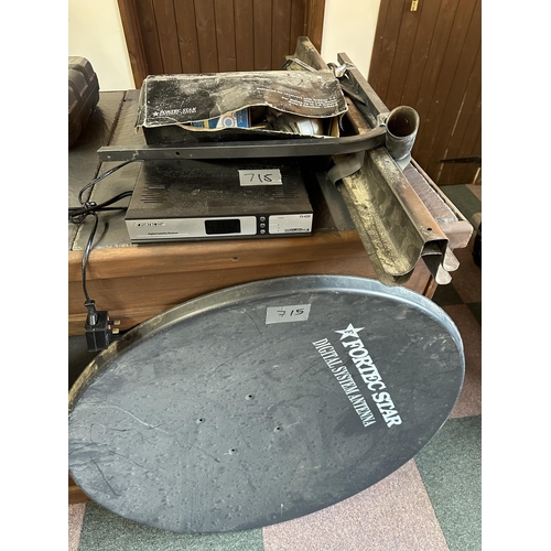 715 - Fortec star motorised digital satellite receiver with dish and poles