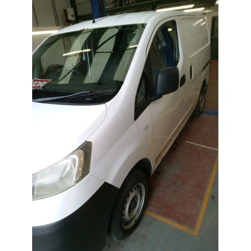 213 - Nissan NV200 1461cc Diesel. 2011 white- injector problems. MOT Expired June 2023. 130,000 Miles Desi... 