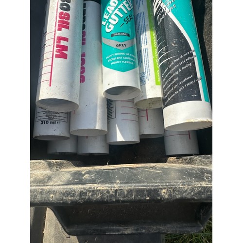 848 - Assortment of Silicants and Sealants 

** Please note this is a trade sale, therefore FULL Vat is ap... 