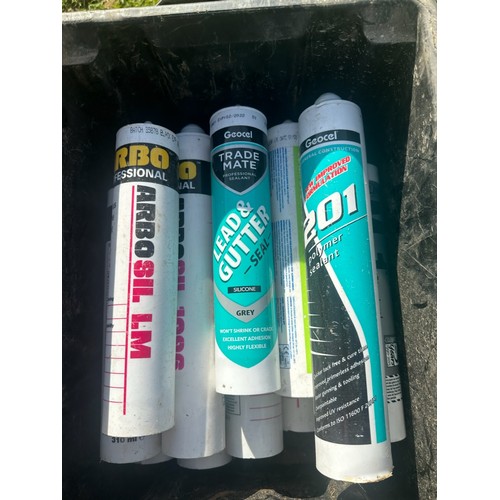 848 - Assortment of Silicants and Sealants 

** Please note this is a trade sale, therefore FULL Vat is ap... 