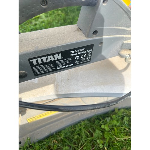 146 - A Titan Scroll Saw 240volt TTB 54554555W