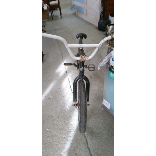 160 - Vintage Voo Doo BMX.