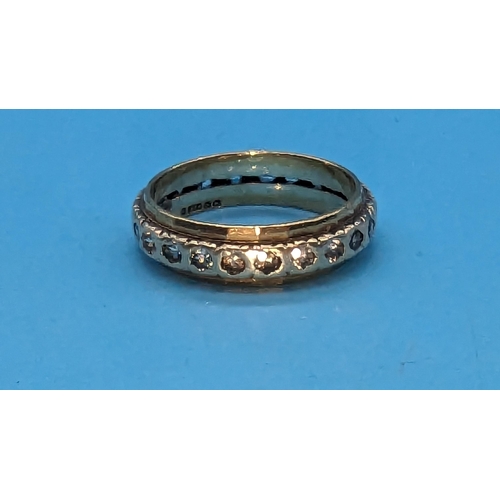 580 - A 9ct Gold Eternity Ring 3gms, size M.