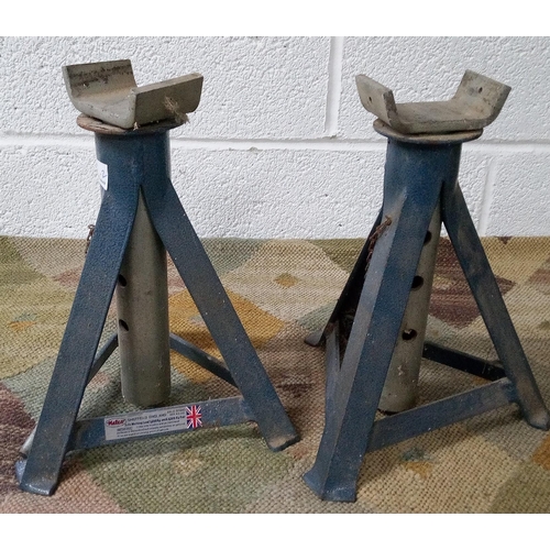99 - Pair of Axel Stands.